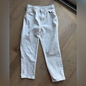 Everlane Cream Curvy Cheeky Jeans - 26 crop